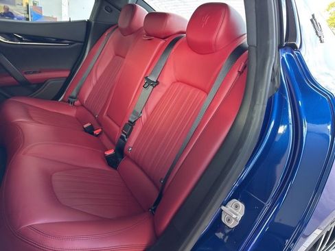 Certified 2022 Maserati Ghibli GT image 16