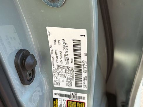 Used 2024 Toyota Tundra SR5 w/ SR5 Convenience Package RWD image 28