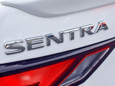 Used 2024 Nissan Sentra SR w/ Trunk Package FWD image 24