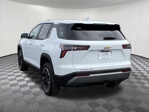 Used 2026 Chevrolet Equinox LT w/ Safety and Technology Package image 4