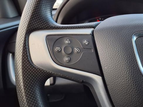 Used 2023 GMC Terrain SLE w/ Elevation Edition image 16