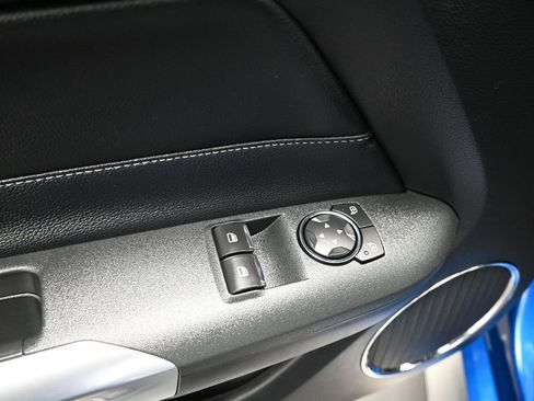 Used 2018 Ford Mustang GT Premium w/ GT Performance Package RWD image 12