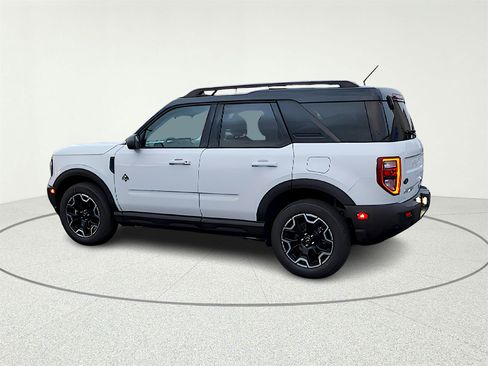 New 2025 Ford Bronco Sport Outer Banks image 4