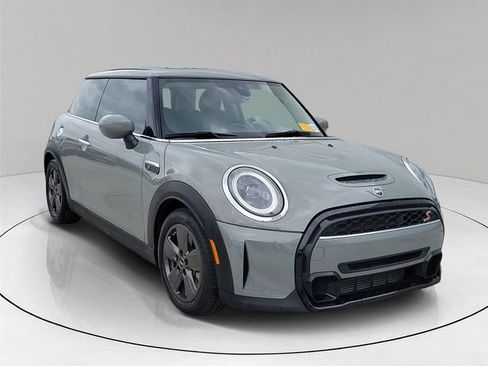 Used 2022 MINI Cooper S FWD image 3