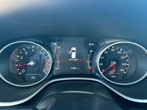 Used 2019 Jeep Compass Latitude w/ Popular Equipment Group image 13