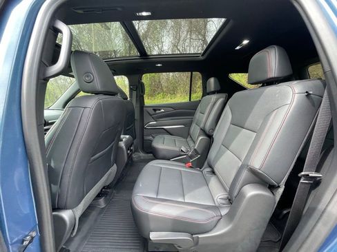 Certified 2026 Chevrolet Traverse Z71 w/ Driver Confidence Package image 25