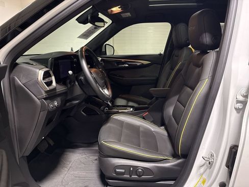 Used 2024 Chevrolet TrailBlazer ACTIV w/ Convenience Package AWD/4WD image 20