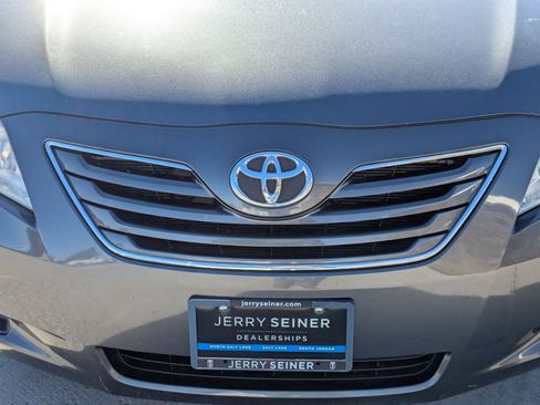 Used 2007 Toyota Camry XLE image 9