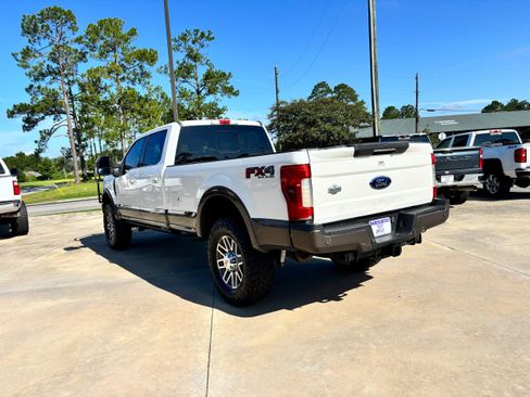 Used 2017 Ford F350 King Ranch w/ King Ranch Ultimate Package image 7