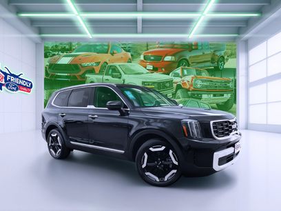 Used 2025 Kia Telluride S