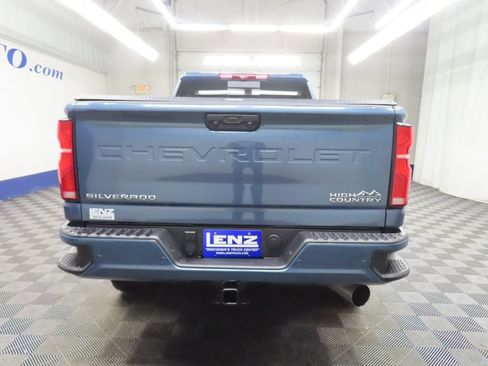 Used 2025 Chevrolet Silverado 3500 High Country w/ High Country Premium Package AWD/4WD image 34
