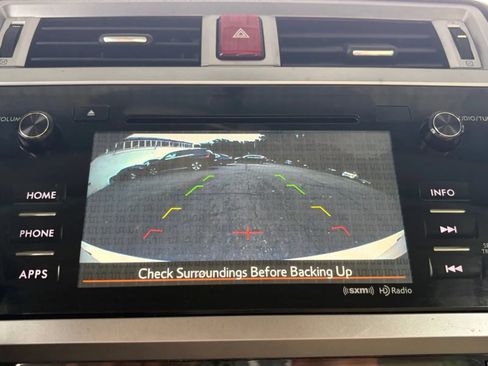 Used 2015 Subaru Legacy 2.5i Premium AWD/4WD image 33