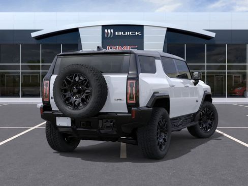 New 2026 GMC Hummer EV SUV w/ LPO, Dark Essentials Package AWD/4WD image 4