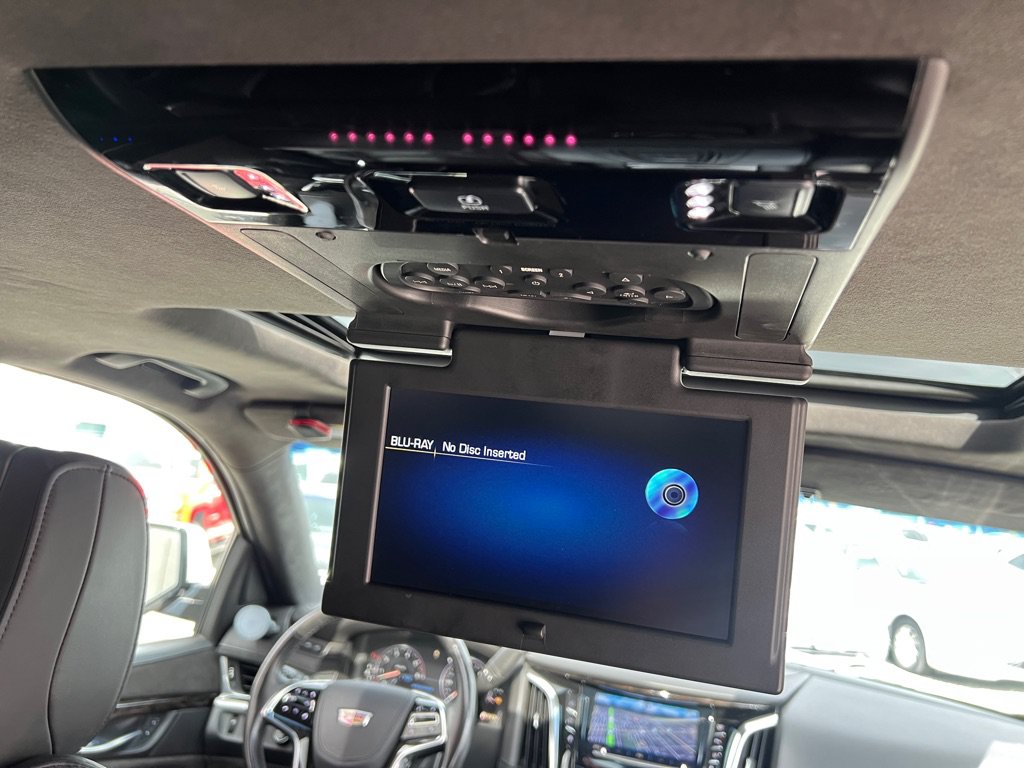 Used 2015 Cadillac Escalade ESV Platinum AWD/4WD image 24