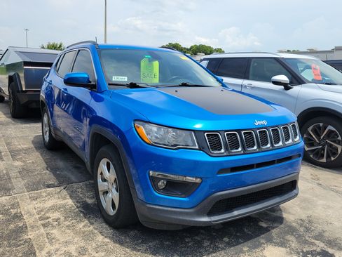 Used 2021 Jeep Compass Latitude w/ Sun and Sound Group FWD image 6