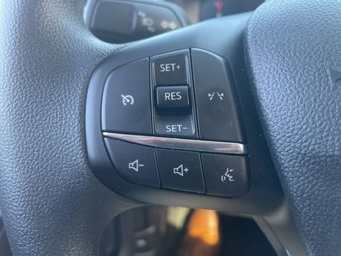 Used 2025 Ford Escape Active image 18