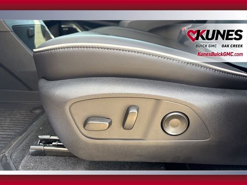 New 2026 Buick Enclave Sport Touring w/ Power Package AWD/4WD image 18