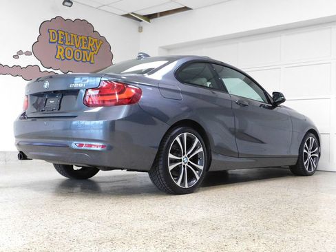 Used 2015 BMW 228i xDrive Coupe AWD/4WD image 4