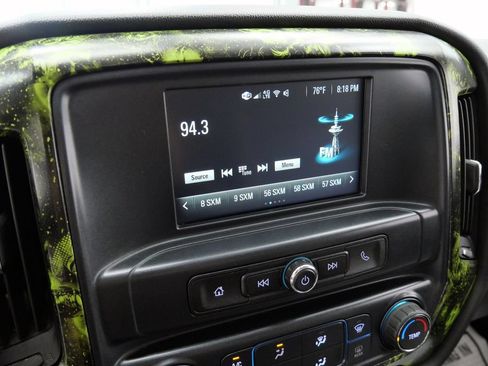 Used 2019 Chevrolet Silverado 1500 Custom w/ Custom Convenience Package AWD/4WD image 29