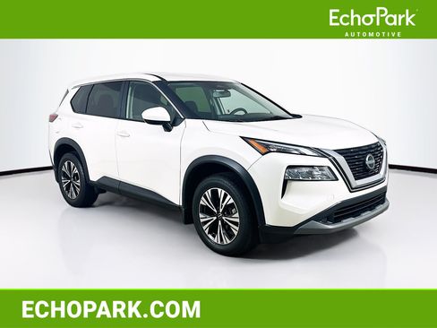 Used 2023 Nissan Rogue SV FWD image 1