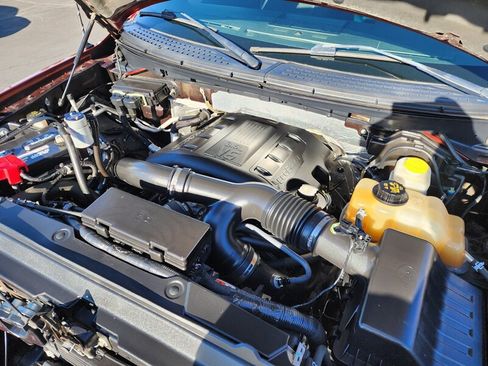 Used 2014 Ford F150 FX4 w/ Equipment Group 402A Luxury image 9