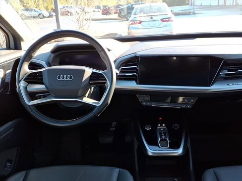 Used 2022 Audi Q4 e-tron Premium Plus image 12