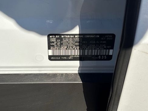 Used 2023 Mitsubishi Outlander SE image 15