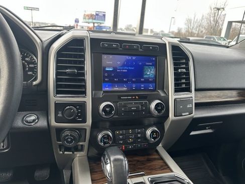 Used 2020 Ford F150 Lariat w/ Equipment Group 502A Luxury image 23