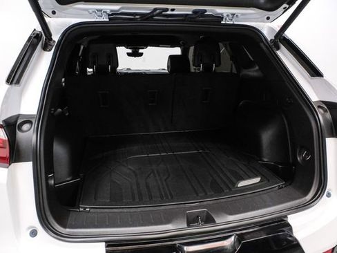 Used 2020 Chevrolet Blazer RS image 50