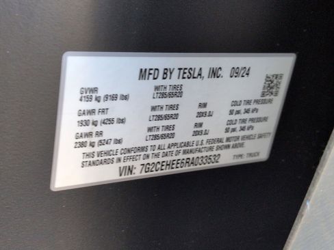 Used 2024 Tesla Cybertruck Cyberbeast image 32