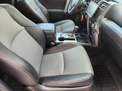 Used 2014 Toyota 4Runner SR5 Premium RWD image 14
