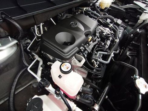 Used 2020 Toyota Highlander XLE image 95