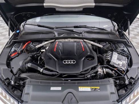 Used 2023 Audi S4 Premium Plus w/ Premium Plus Package AWD/4WD image 32