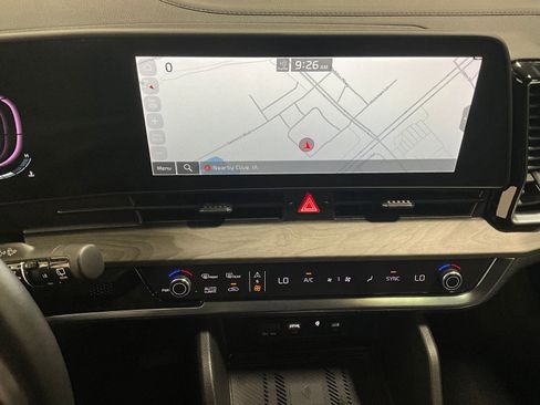 Used 2023 Kia Sportage X-Line w/ X-Line Premium Package image 7