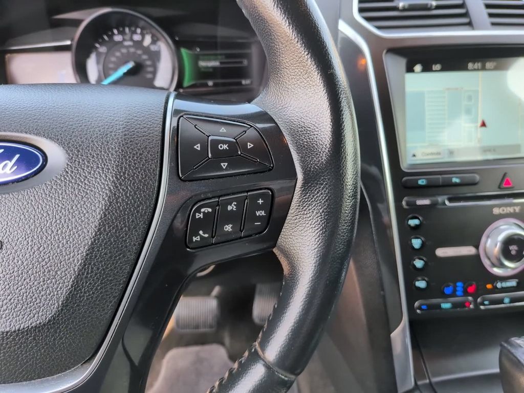 Used 2017 Ford Explorer Limited FWD image 20