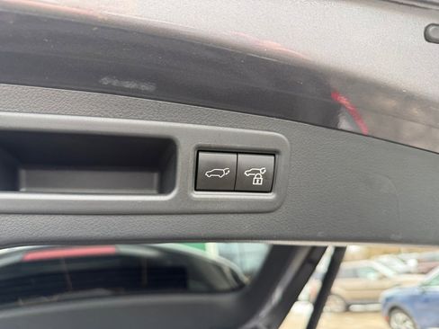 Used 2023 Lexus RX 350h w/ Cold Area Package image 25