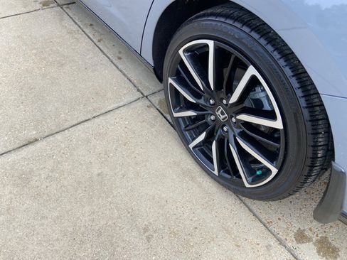 Used 2023 Honda Accord Touring image 30