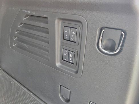 Used 2025 Chevrolet Traverse High Country w/ LPO, Floor Liner Package image 8