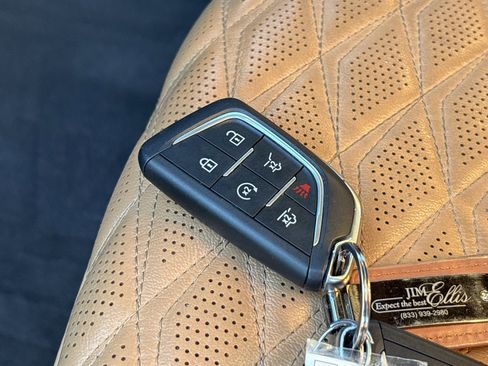 Used 2022 Cadillac Escalade Sport image 29