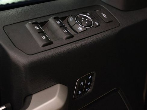 Used 2022 Ford F350 Lariat w/ Lariat Ultimate Package image 16