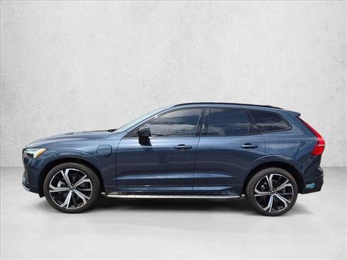 Used 2025 Volvo XC60 T8 Ultra w/ Protection Package Premier AWD/4WD image 9