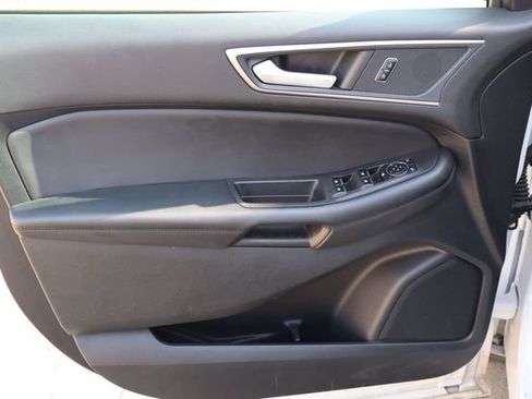 Used 2024 Ford Edge SEL AWD/4WD image 19