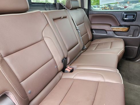 Used 2015 Chevrolet Silverado 1500 High Country AWD/4WD image 25
