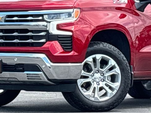 Used 2025 Chevrolet Silverado 1500 LTZ w/ Z71 Off-Road Package AWD/4WD image 2