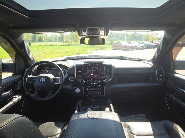 Used 2020 RAM 1500 Sport w/ Leather & Sound Group AWD/4WD image 17