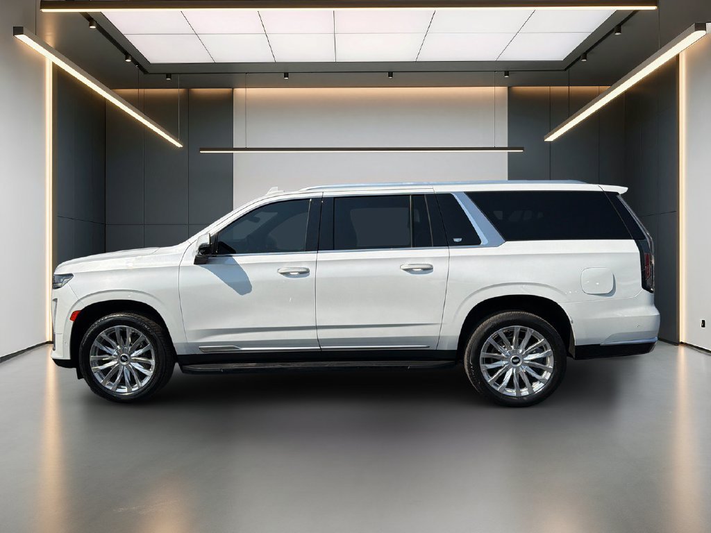 Used 2021 Cadillac Escalade ESV Premium Luxury AWD/4WD image 2