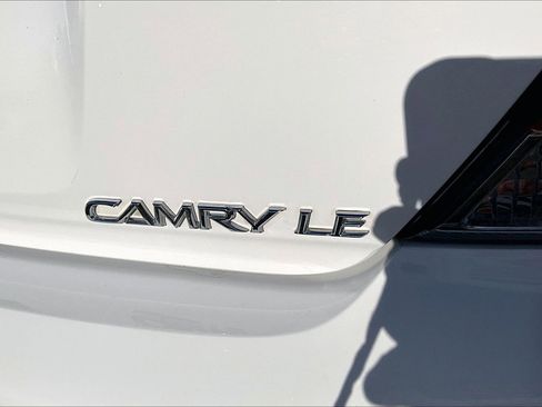 Used 2006 Toyota Camry LE image 8