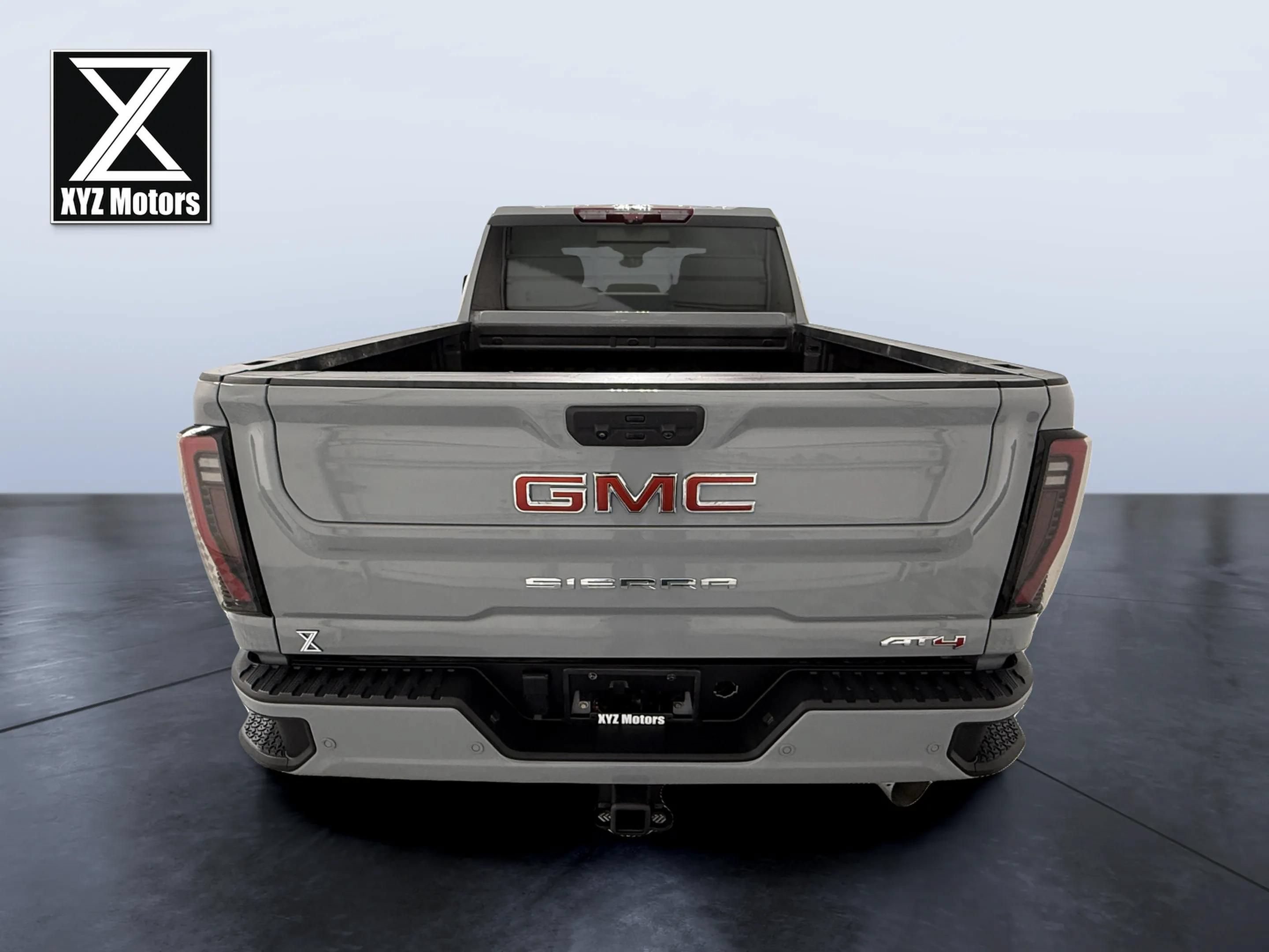 Used 2024 GMC Sierra 2500 AT4 w/ AT4 Premium Plus Package AWD/4WD image 5