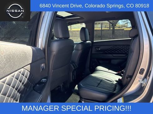 Used 2021 Mitsubishi Outlander GT AWD/4WD image 24
