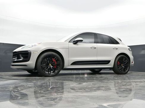 Used 2022 Porsche Macan GTS AWD/4WD image 41